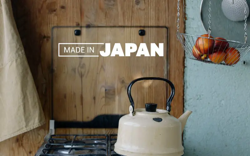 Kettles_Made_in_Japan